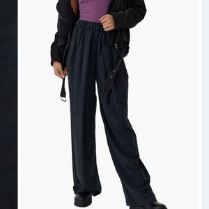 Free People Black Nothin To Say Pleated Trousers